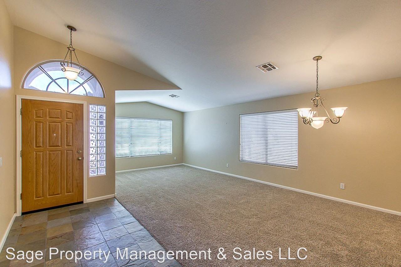 5022 E Libby St - Photo 2 of 14