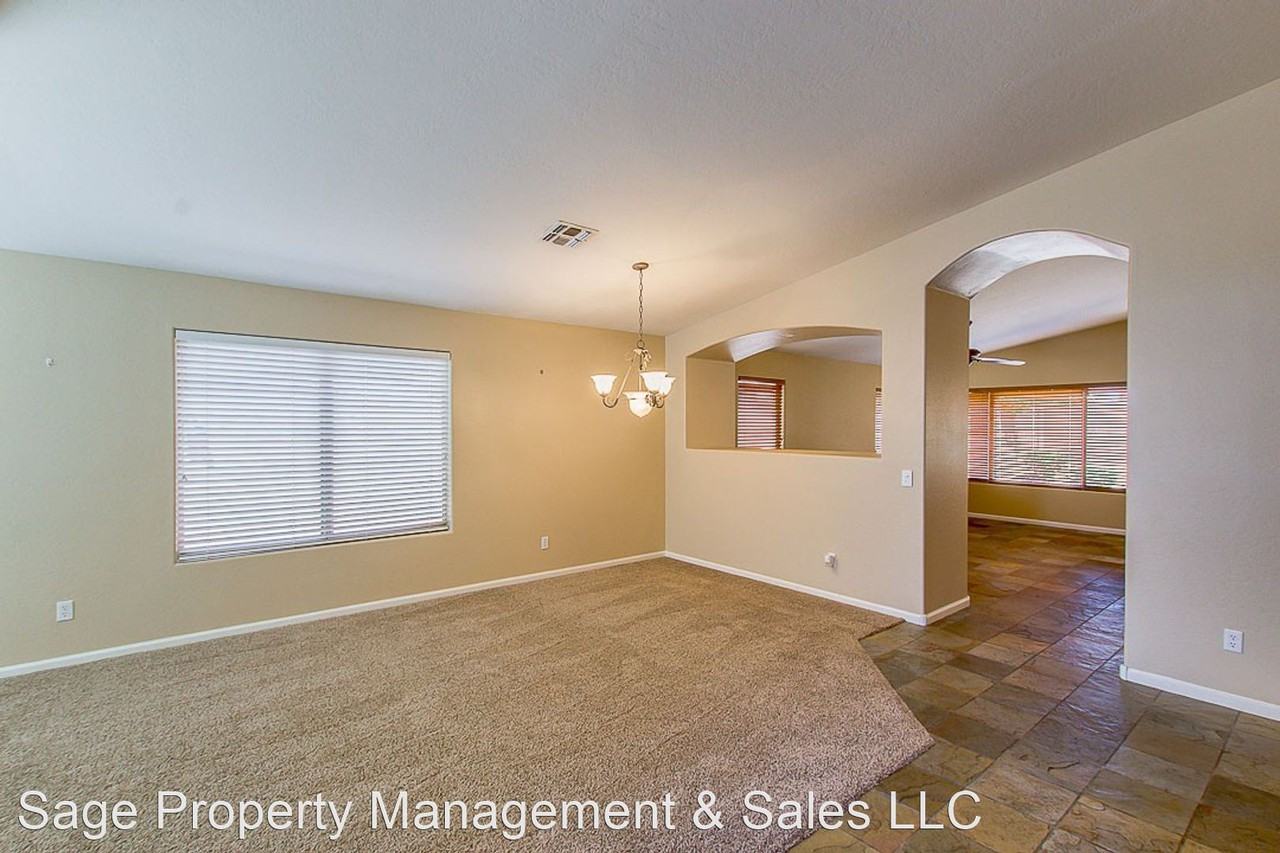 5022 E Libby St - Photo 3 of 14