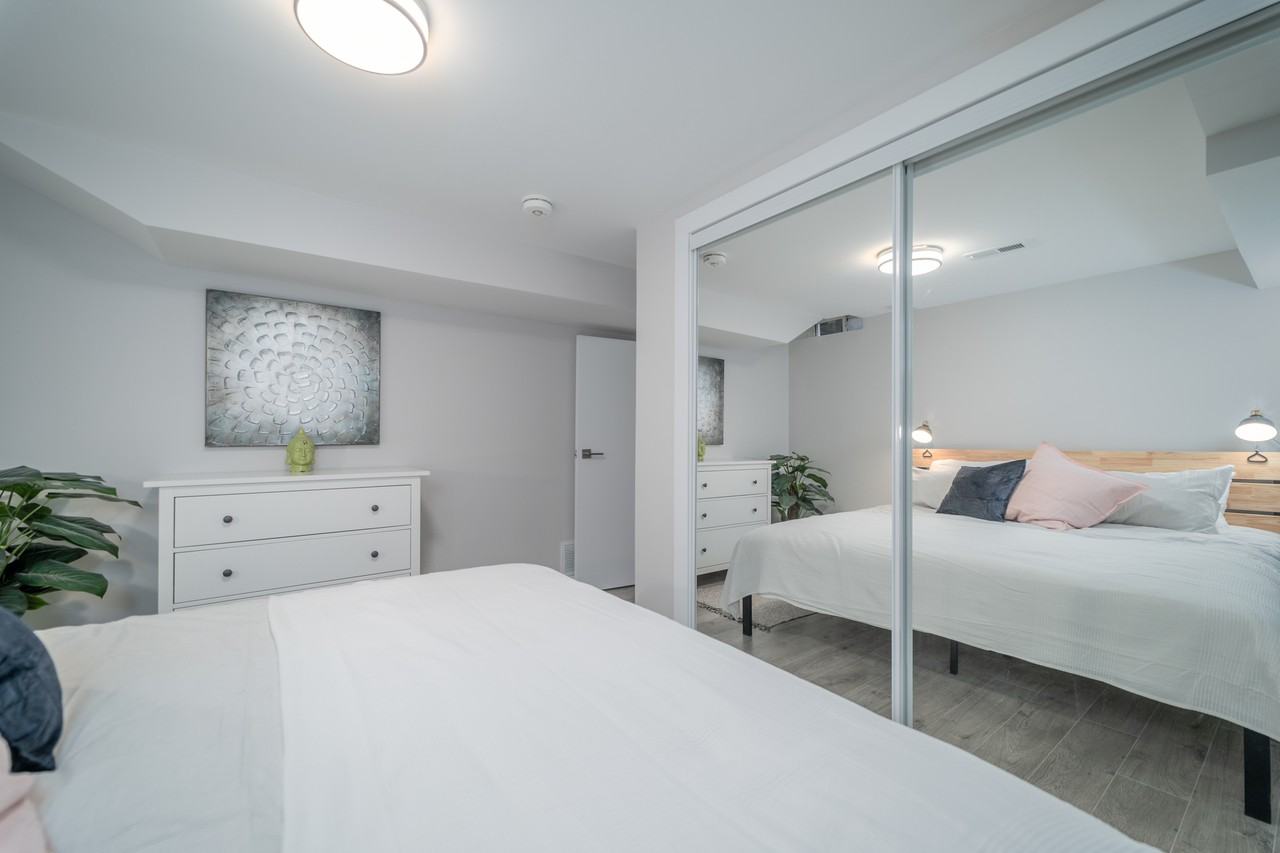 20 Whistle Post St - Photo 3 of 27