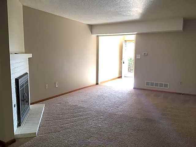 5518 Nw 66th Ter - Photo 2 of 10