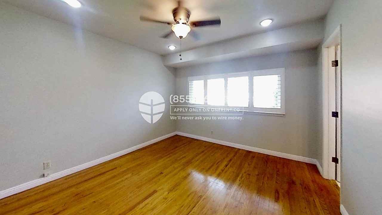 804 Inverness Way - Photo 3 of 16