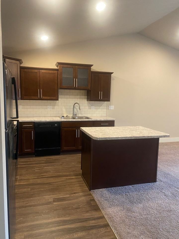 Verndale Apartments - Photo 4 of 15