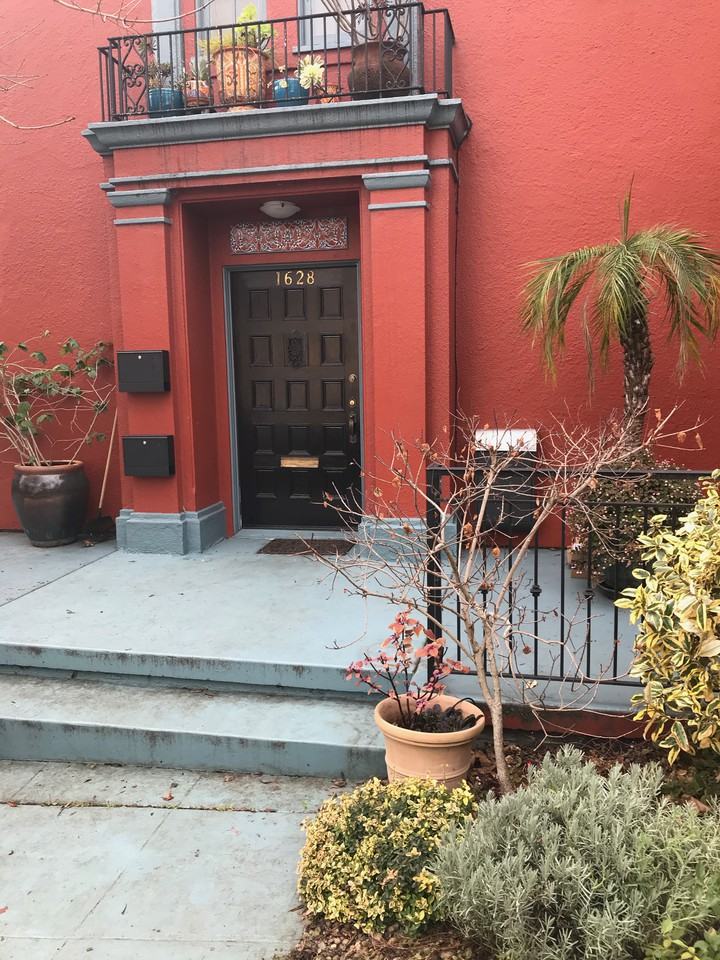 Hilgard Ave & Euclid Ave