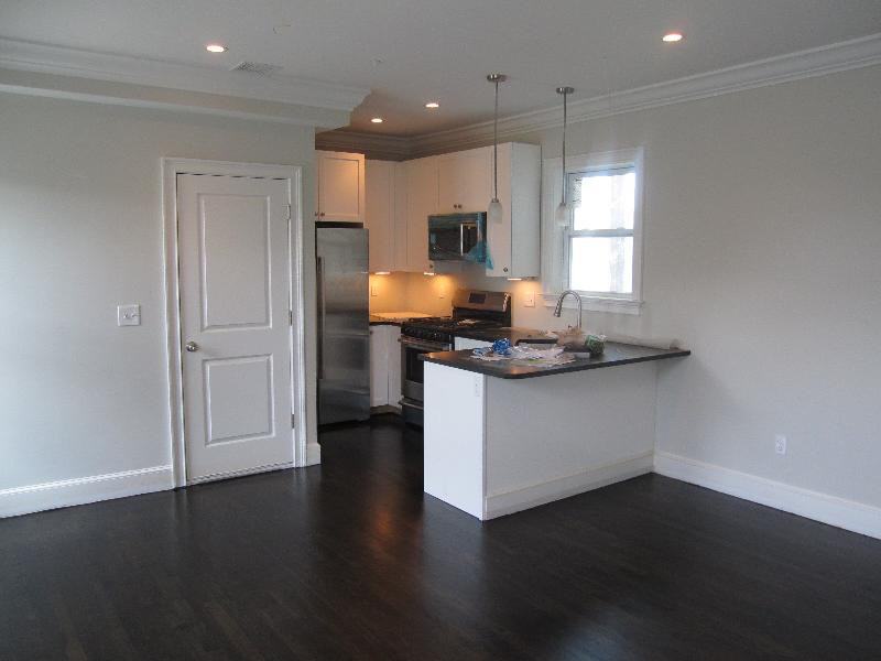55 Middle St #1