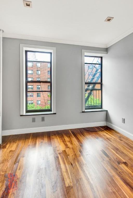 E 116th St #4C - Photo 6 of 7