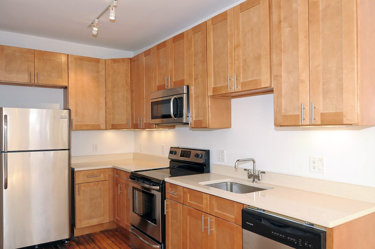 749 Park Road NW - Photo 2 of 8