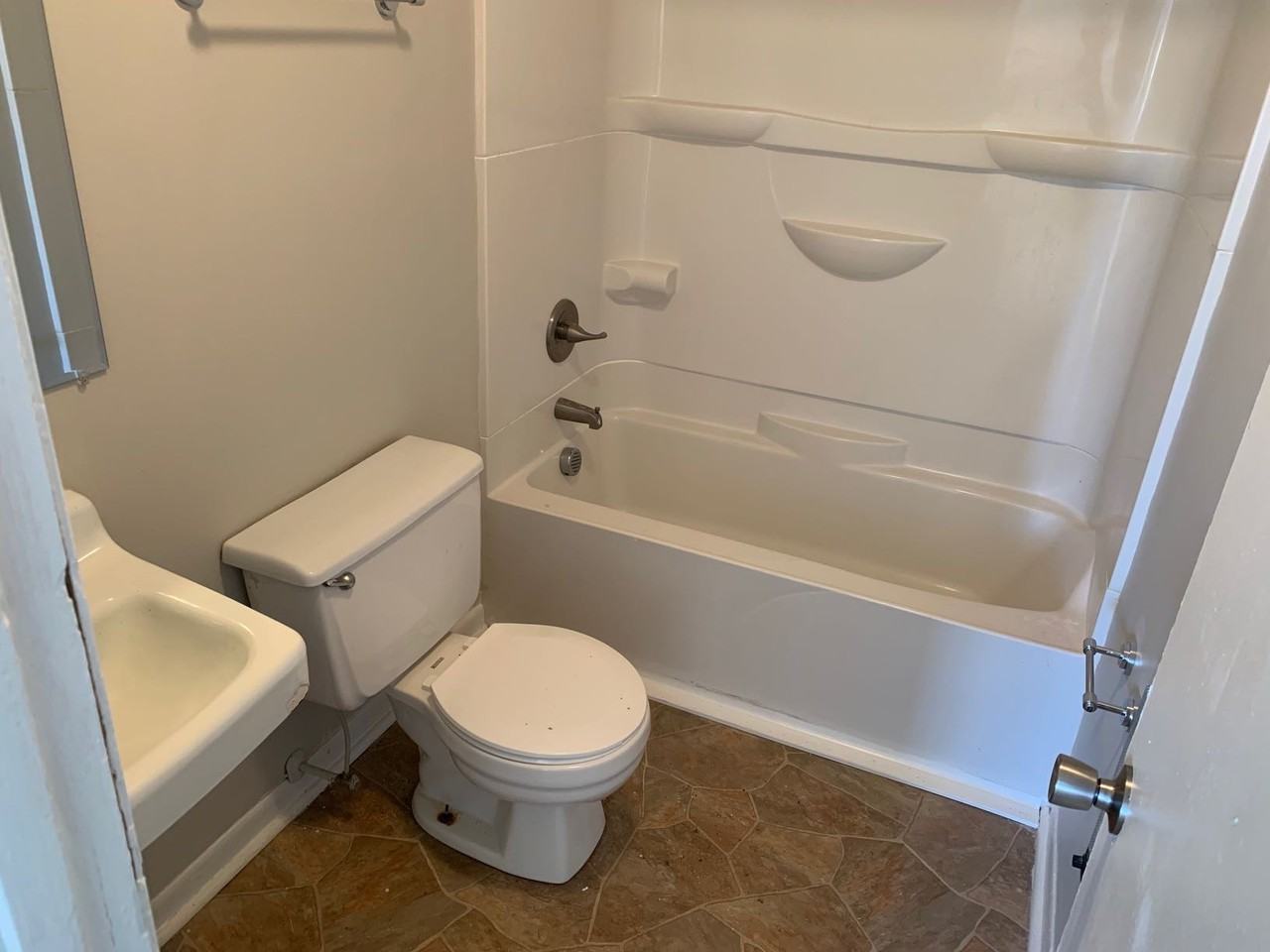 Sunset Village - Photo 3 of 6