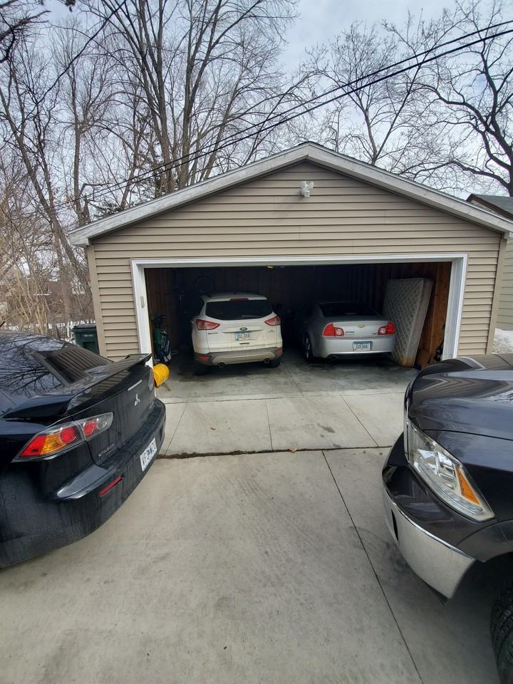 702 Ash Ave #1 - Photo 2 of 29