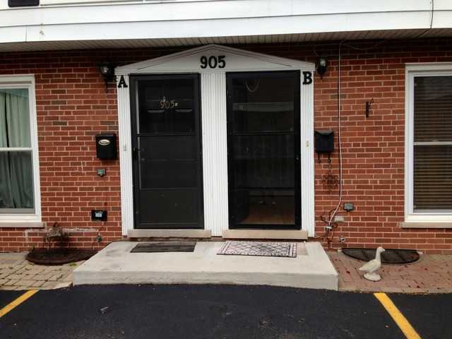 905 Waukegan Rd #B - Photo 2 of 21