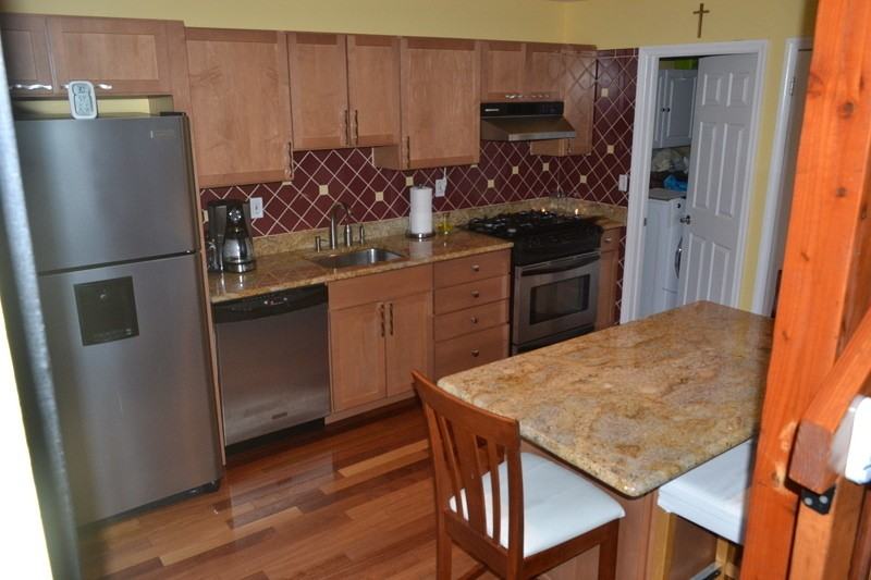 33 Bloomingdale Dr - Photo 2 of 15