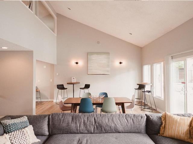 3009 Ne 57th Ave - Photo 2 of 27