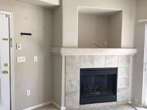 2-101 - Photo 3 of 10