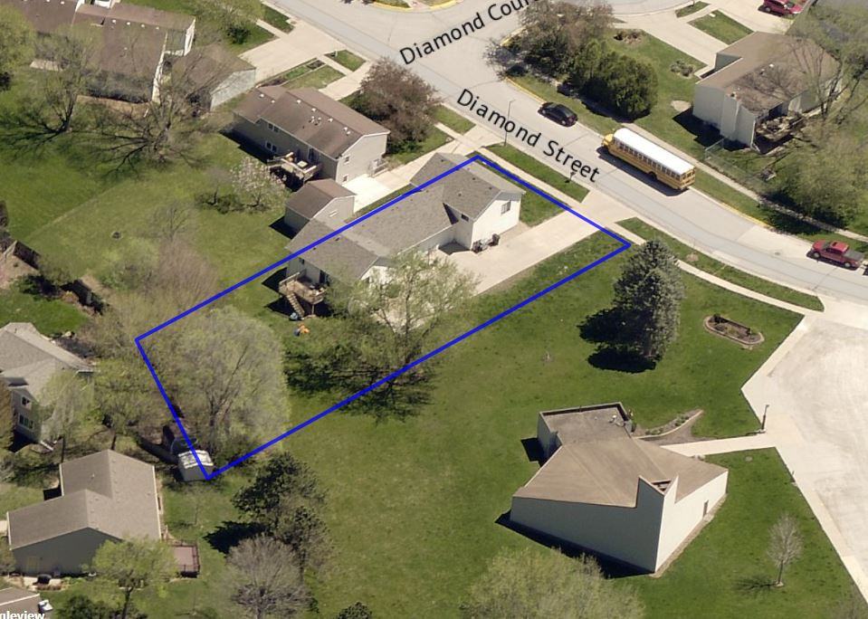 3109 Diamond Street - Photo 2 of 2