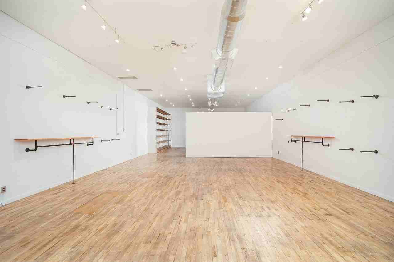 110 East Main Street - Photo 5 of 22