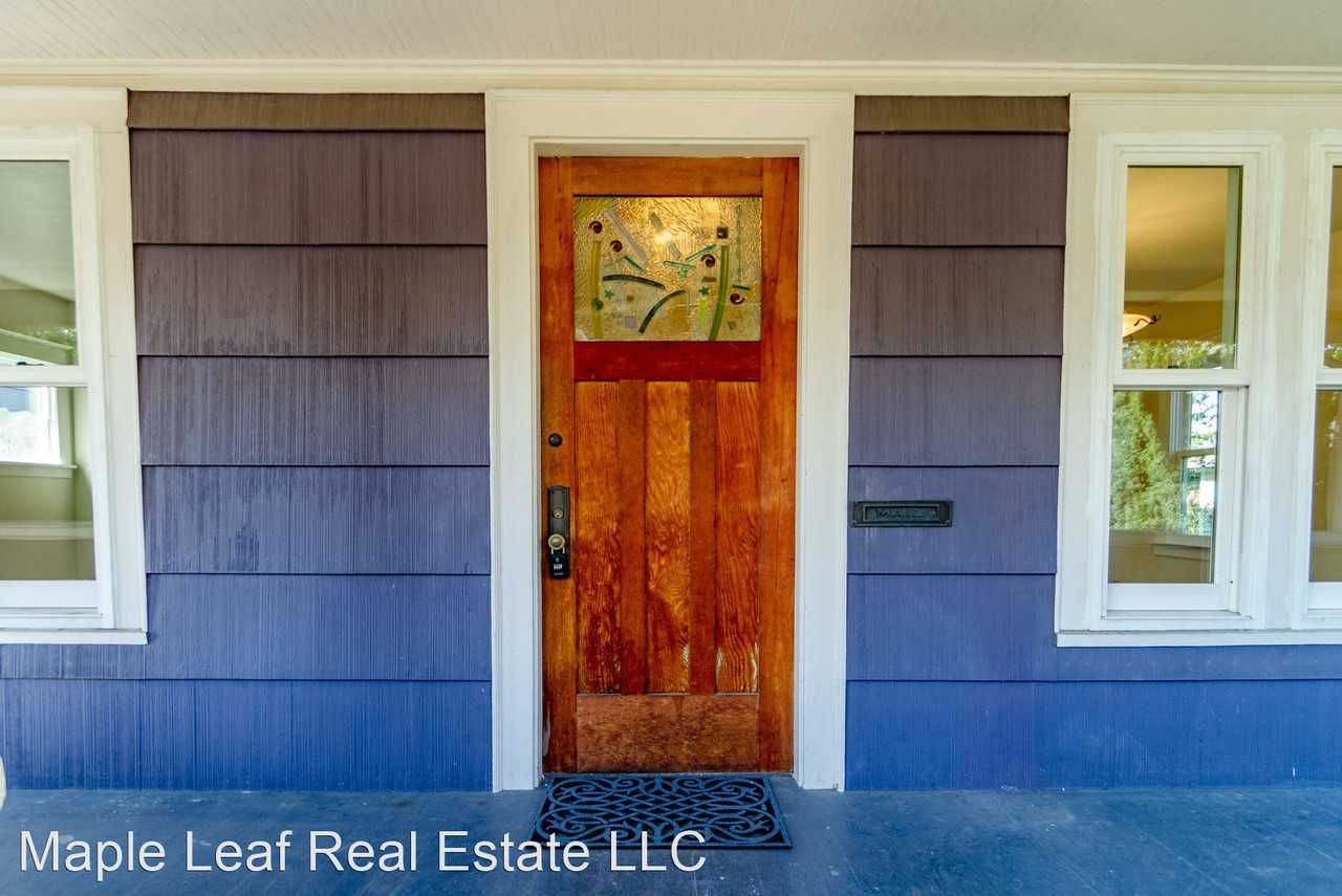 7029 17th Ave Nw - Photo 2 of 27