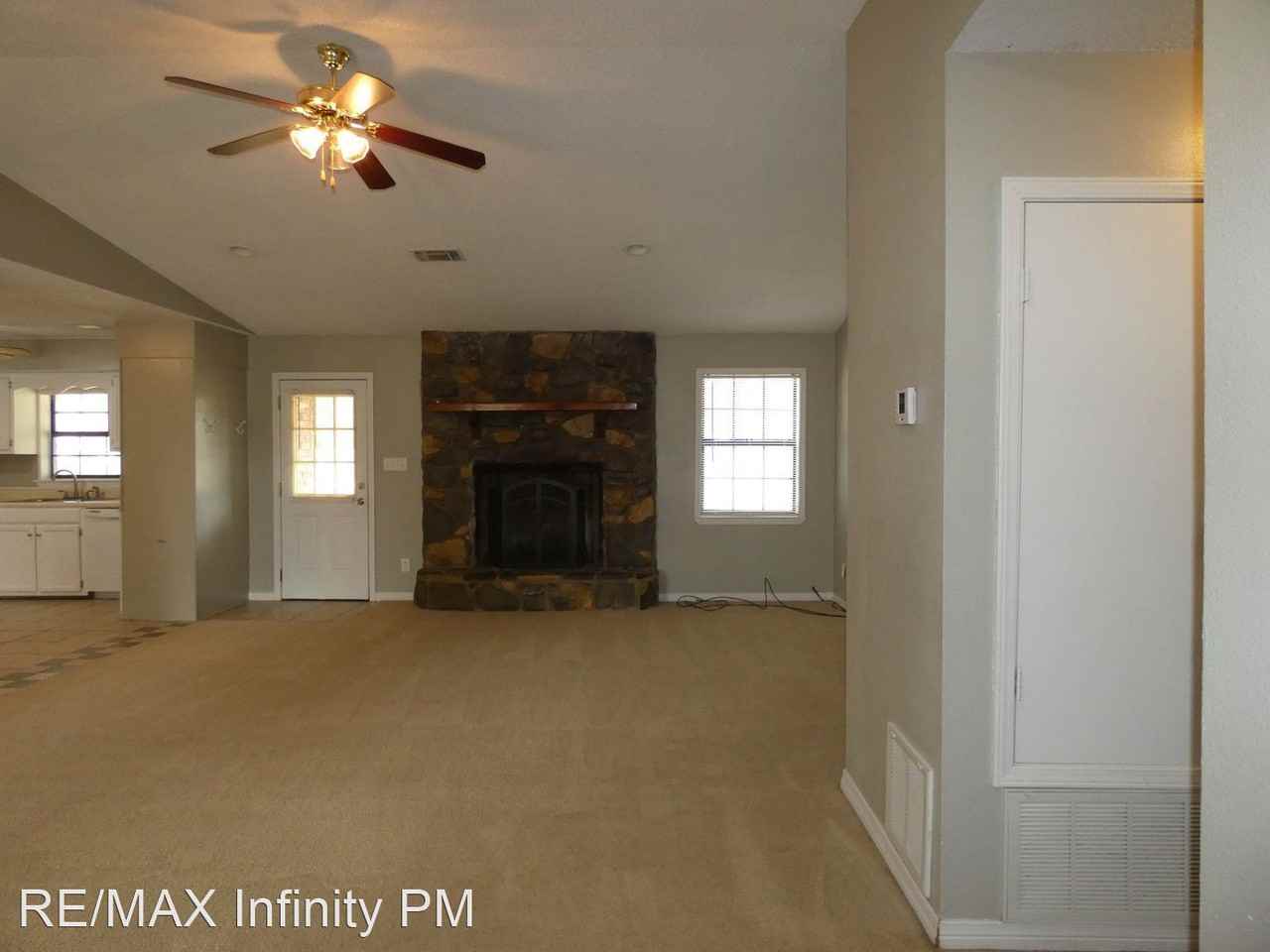 3470 Nicholson Estates Rd - Photo 3 of 31