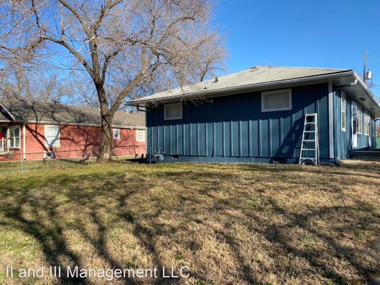 719 S Boeke St - Photo 2 of 18