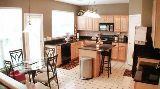 8601 Fieldcroft Dr - Photo 3 of 4