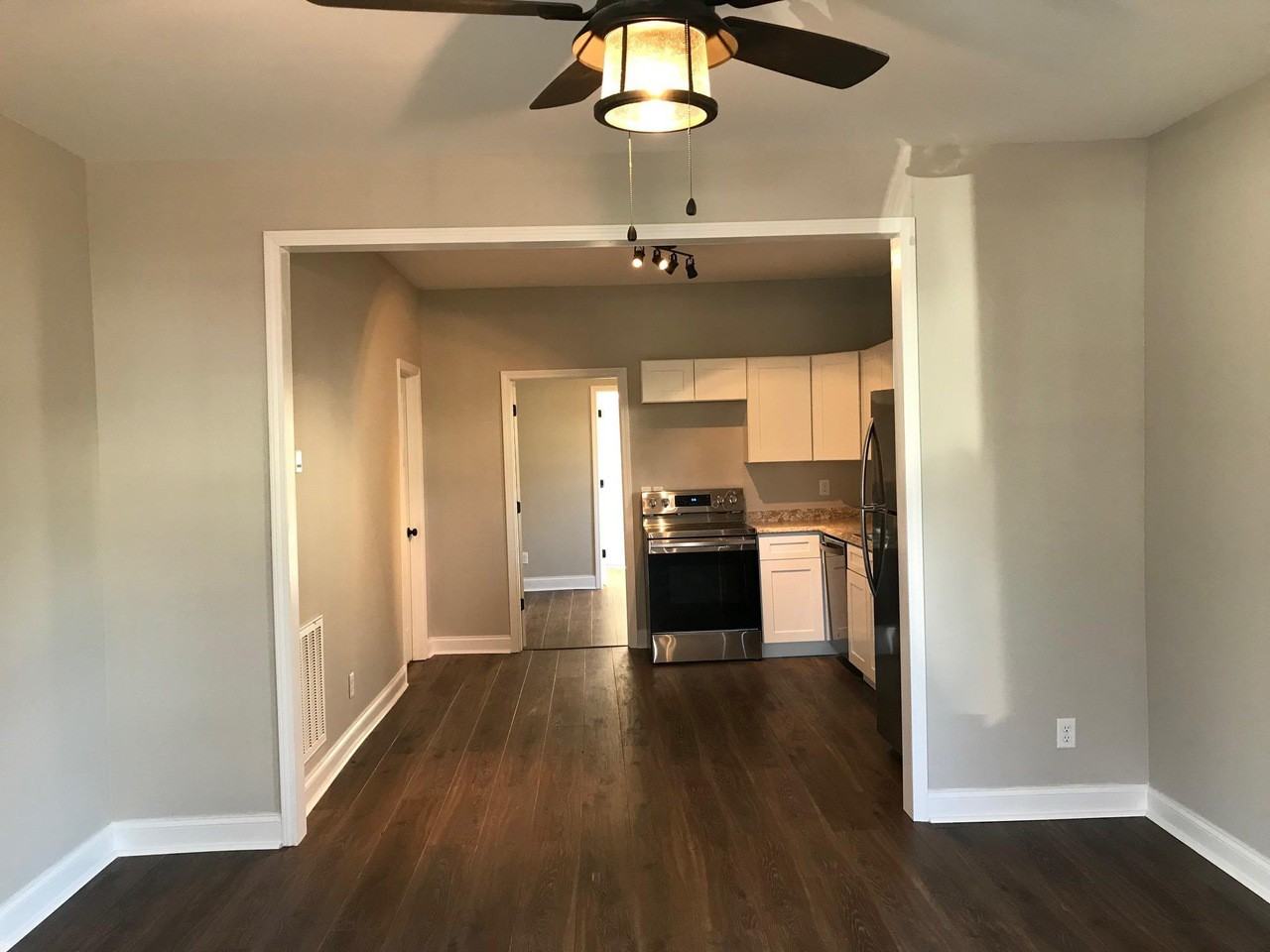 1715 Fay St - Photo 3 of 10