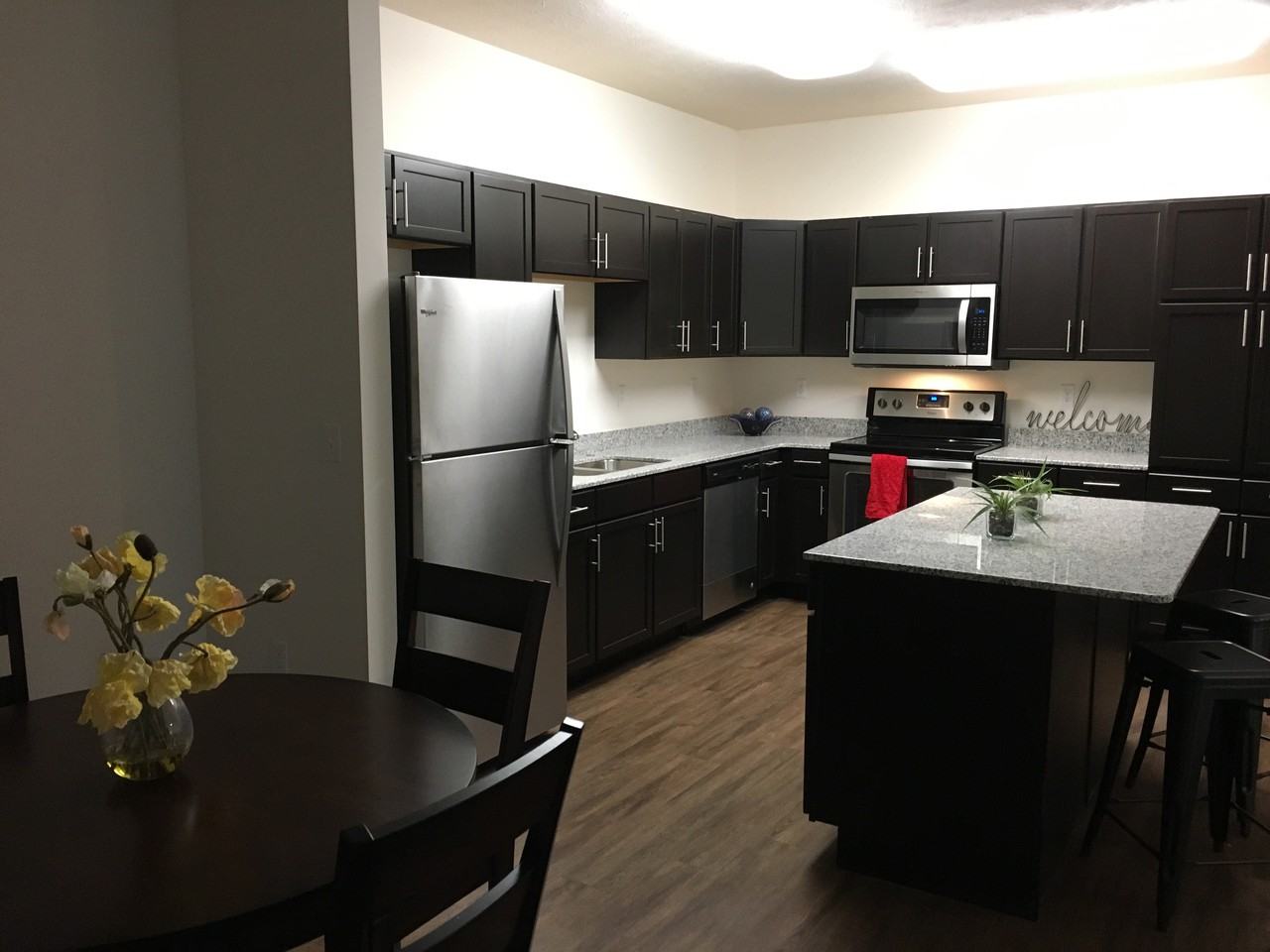 Antler View Apartments - Photo 5 of 27