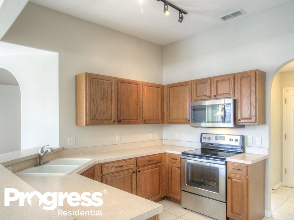 14828 Pine Cone Trl - Photo 3 of 12