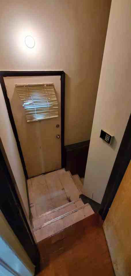 362 Aikins Street - Photo 2 of 9