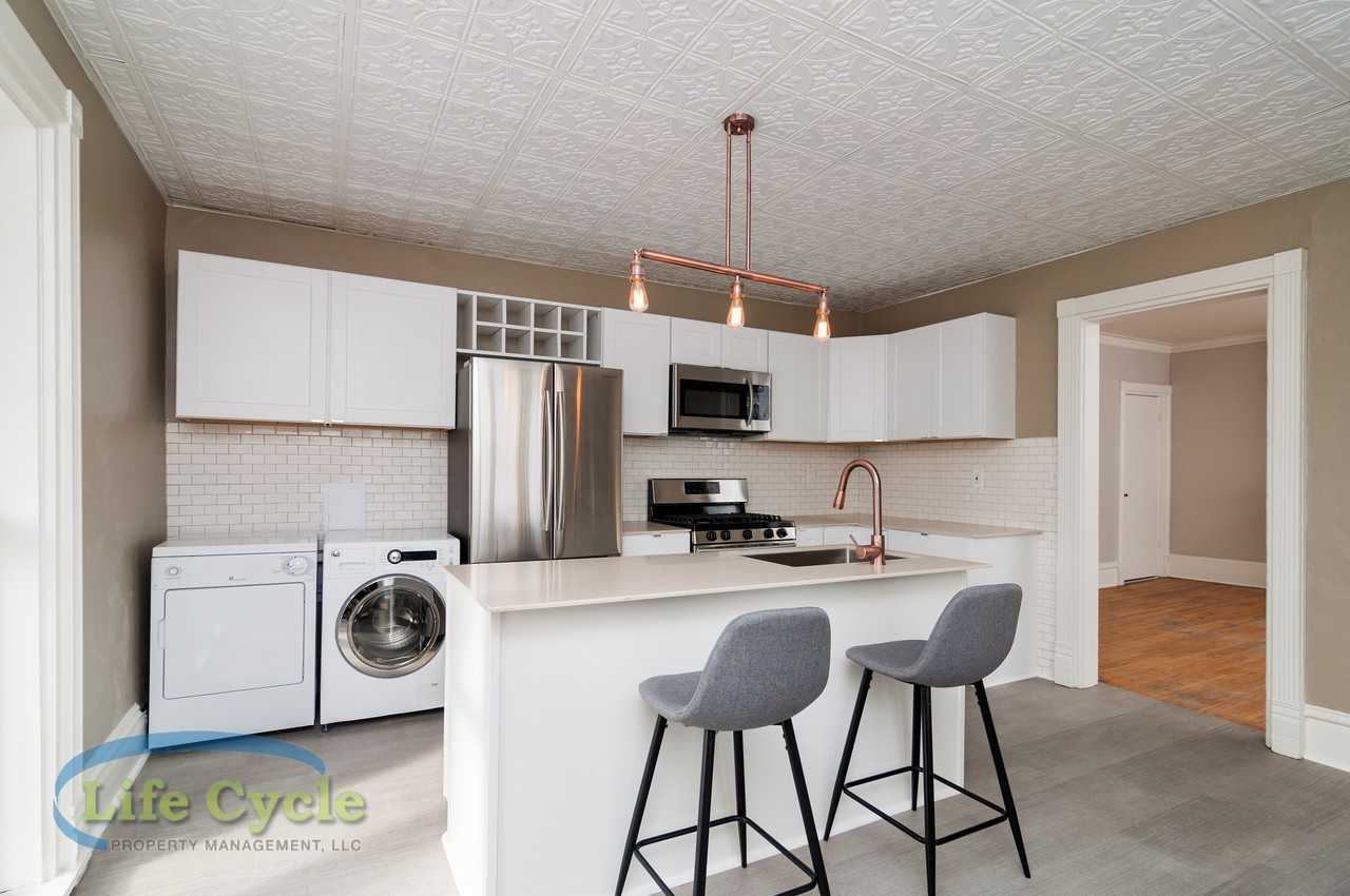 335 Washington St Se #335 - Photo 4 of 37