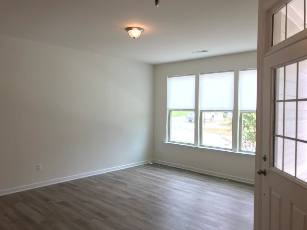 1704 Shady Oaks Dr #1 - Photo 2 of 19