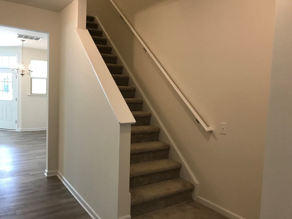 1704 Shady Oaks Dr #1 - Photo 7 of 19