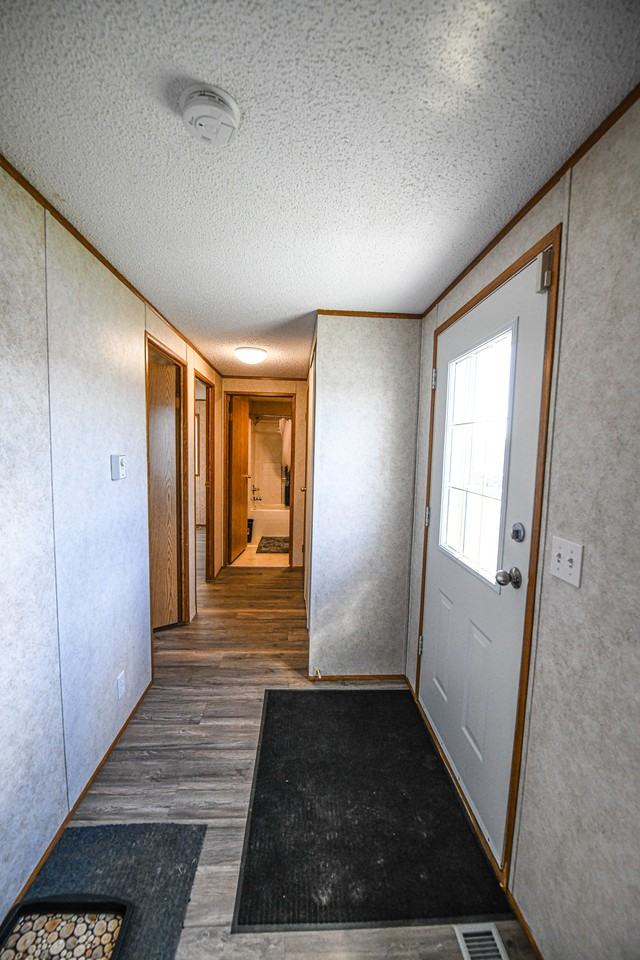 589 Stewart Street - Photo 6 of 17