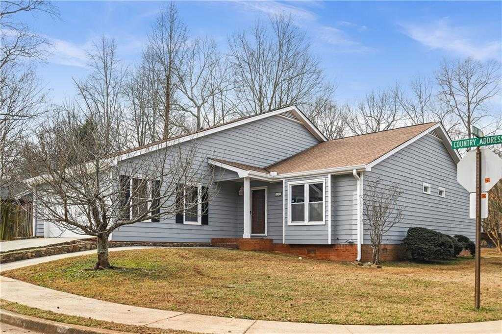 1252 Country Address - Photo 3 of 34