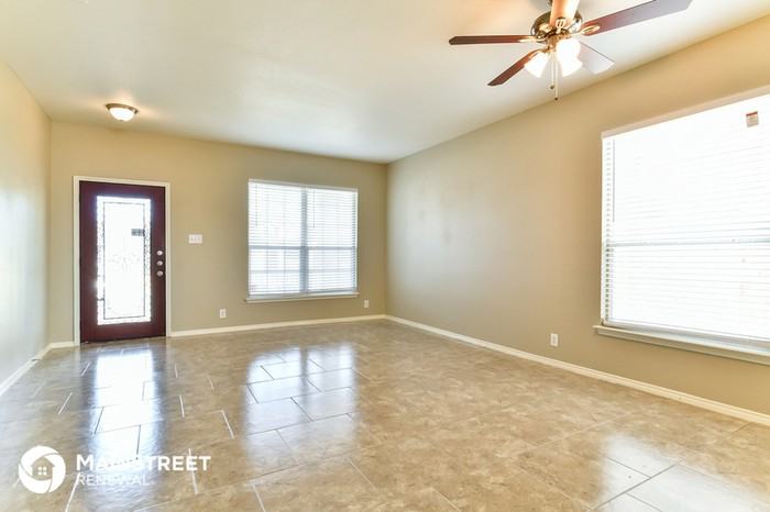 4334 Swan Frst - Photo 3 of 15