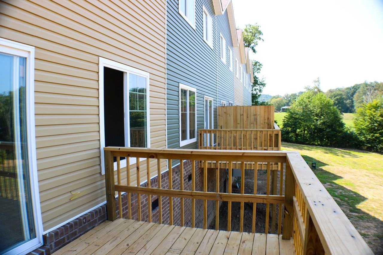 5 Honey Locust Ln - Photo 6 of 17