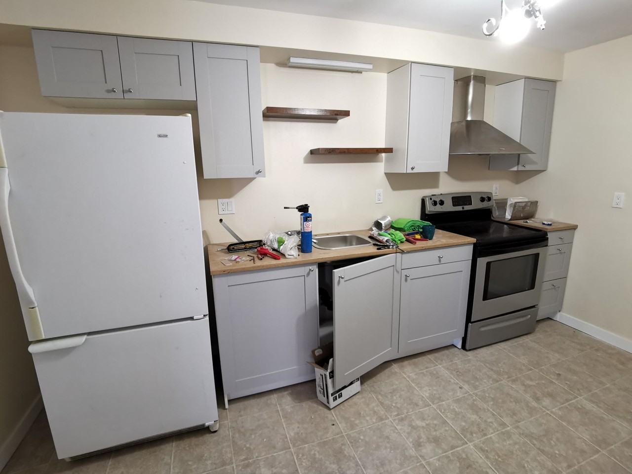 Newly Renovated 2 Bed 1 Bath - Photo 3 of 7