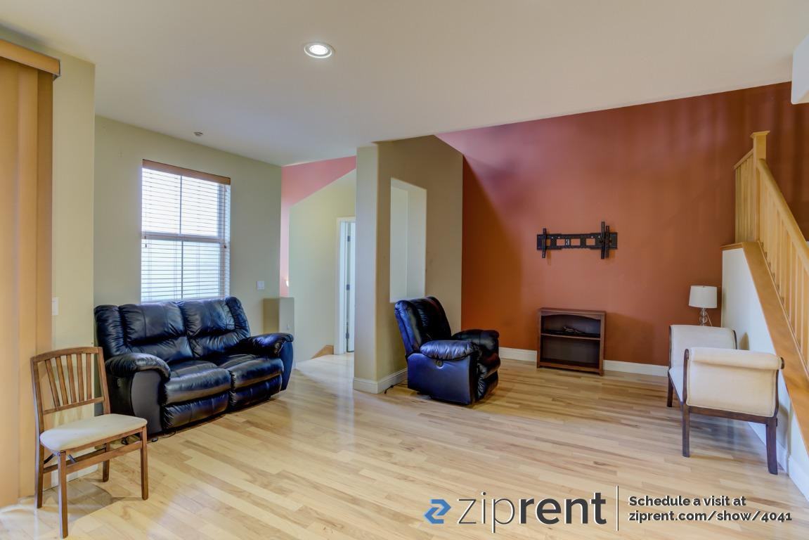 636 Boardwalk - Photo 2 of 18