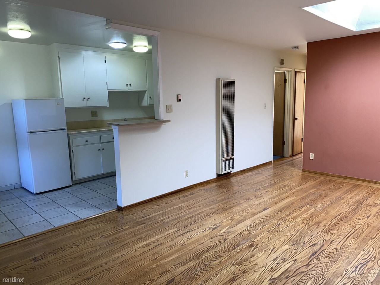 2227 Roosevelt Ave - Photo 2 of 11