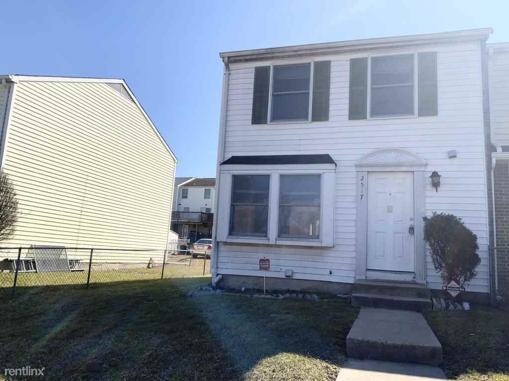 2517 S Paca St - Photo 2 of 30