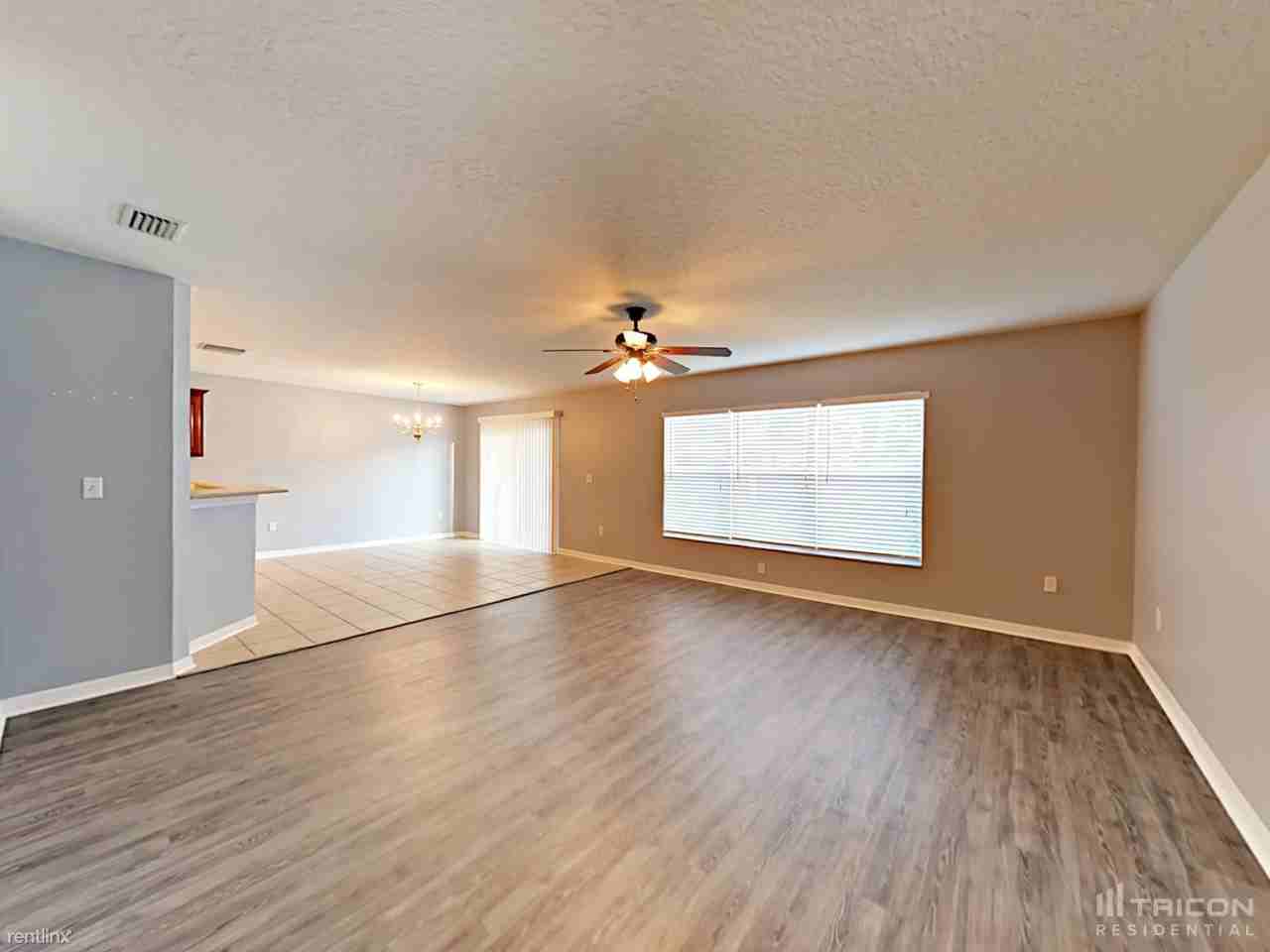 19514 Timberbluff Dr - Photo 3 of 33