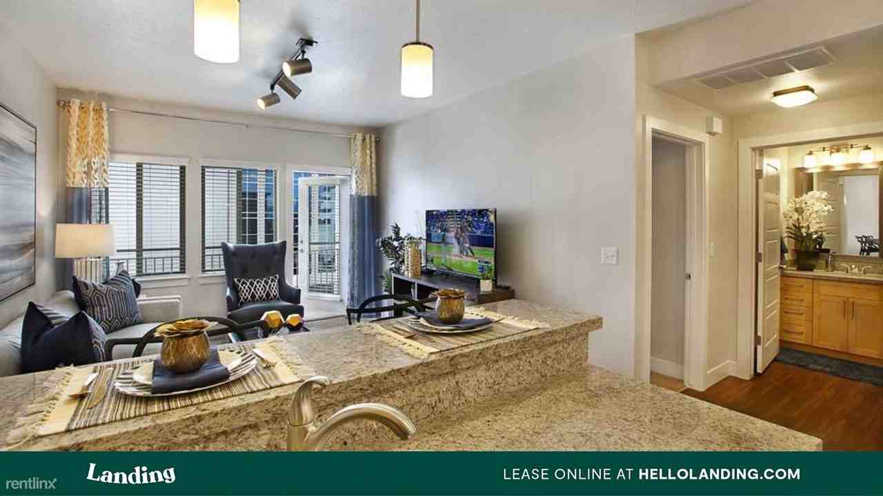 Landing Furnished Apartment Liberty Crest - Photo 3 of 50