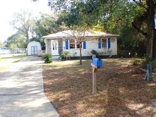 407 Frisco Rd - Photo 3 of 15