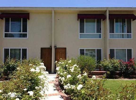 2346 Santa Ana Ave - Photo 3 of 16