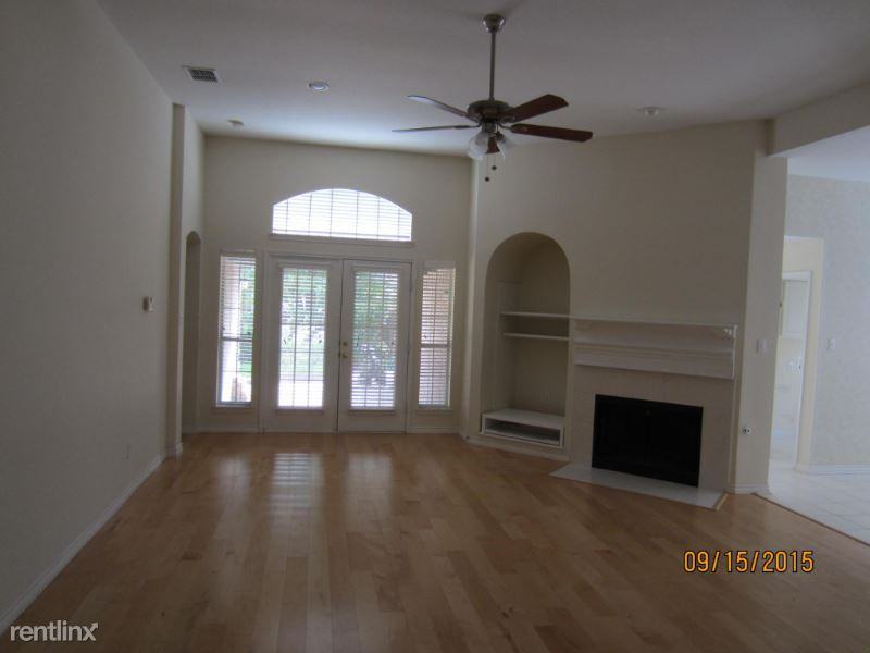 7016 Randall Way - Photo 3 of 26