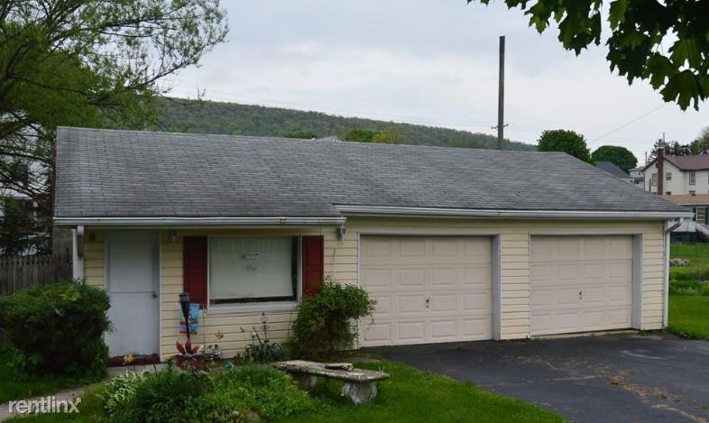 4672 Cove Mountain Rd - Photo 3 of 13