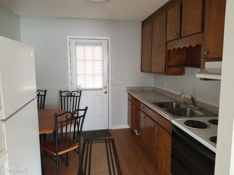 8126 Ernestine Rd - Photo 2 of 10