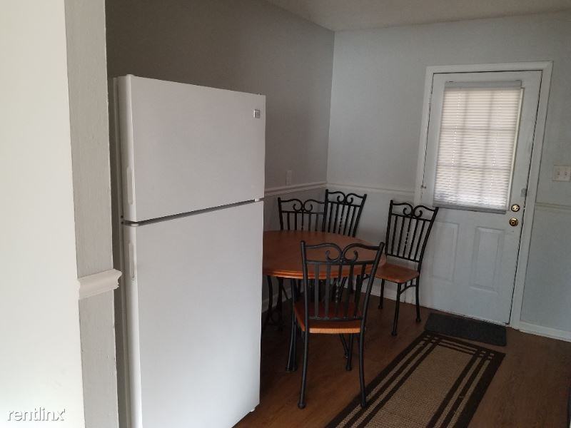 8126 Ernestine Rd - Photo 3 of 10