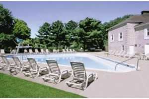 The Brittany Apartments - Photo 3 of 7