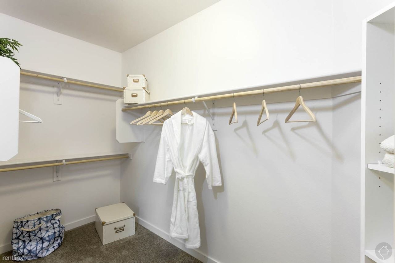 AMLI Cherry Creek - Photo 3 of 10