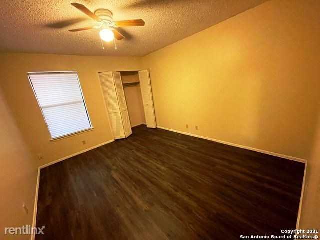 11855 Burning Bend St - Photo 2 of 19