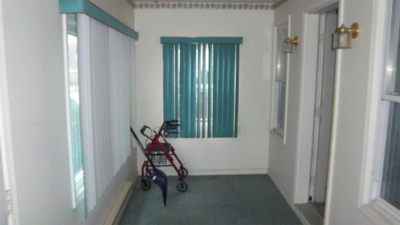 209 Main St #A - Photo 2 of 11