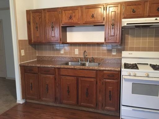 708 Redford Rd - Photo 3 of 16